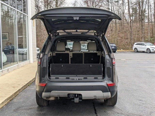 2017 Land Rover Discovery 5th Gen - Image 7 of 12