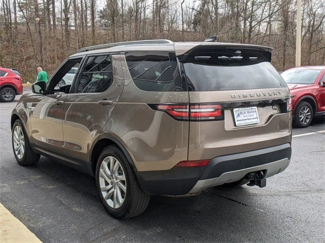 2017 Land Rover Discovery 5th Gen - Image 5 of 12