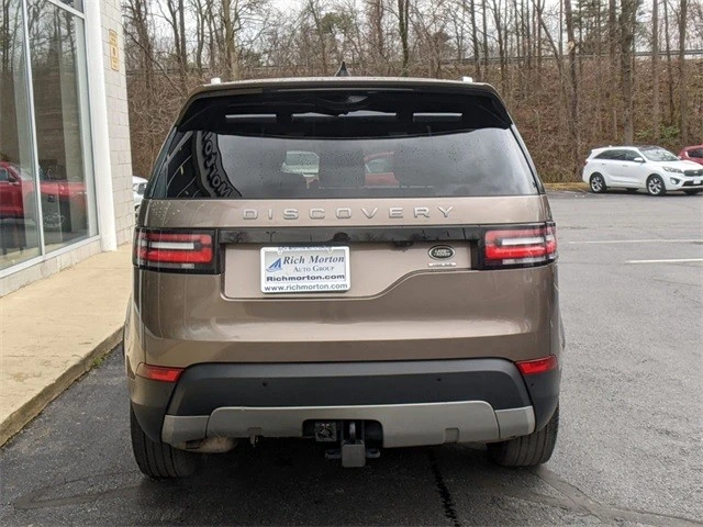 2017 Land Rover Discovery 5th Gen - Image 6 of 12