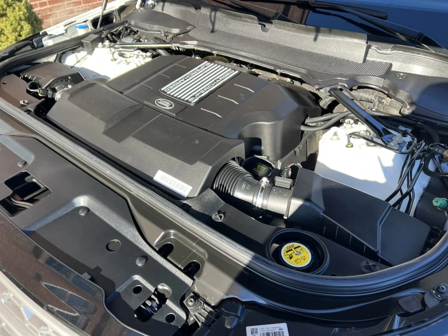 2017 Land Rover Discovery 5th Gen - Image 12 of 12