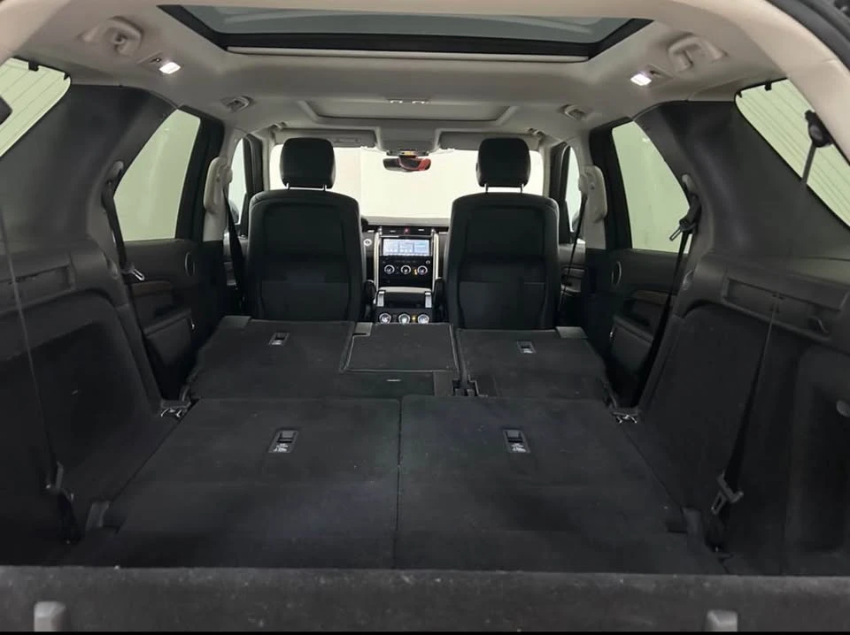 2017 Land Rover Discovery 5th Gen - Image 15 of 15
