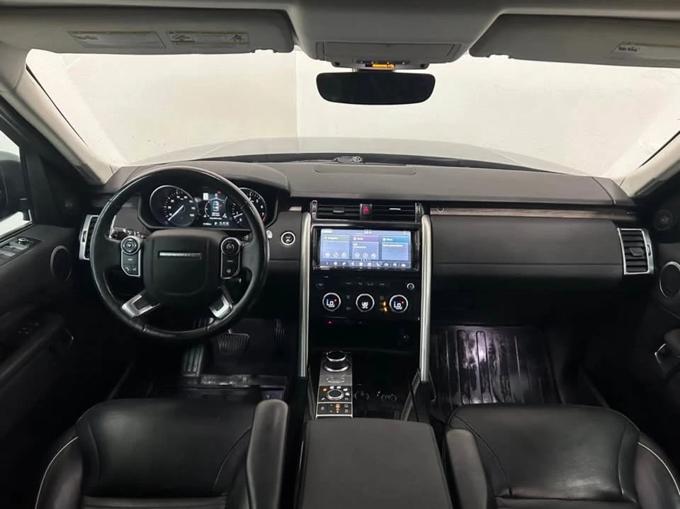 2017 Land Rover Discovery 5th Gen - Image 7 of 15