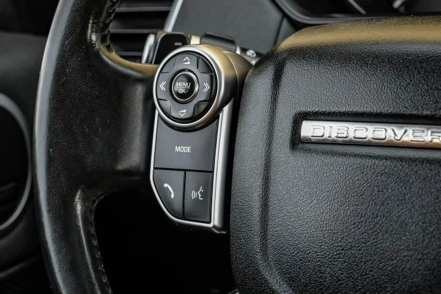 2017 Land Rover Discovery 5th Gen - Image 20 of 21