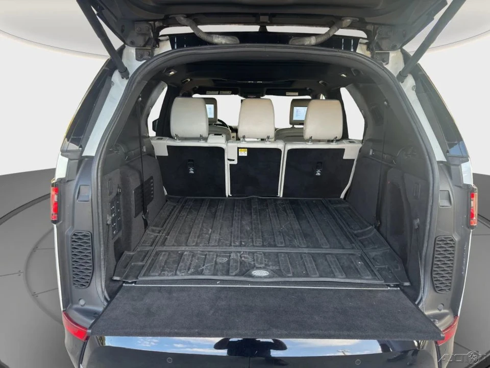 2017 Land Rover Discovery 5th Gen - Image 21 of 21