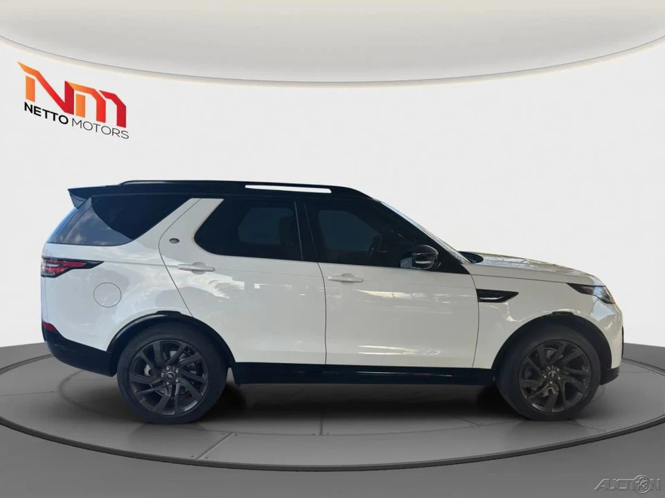 2017 Land Rover Discovery 5th Gen - Image 6 of 21