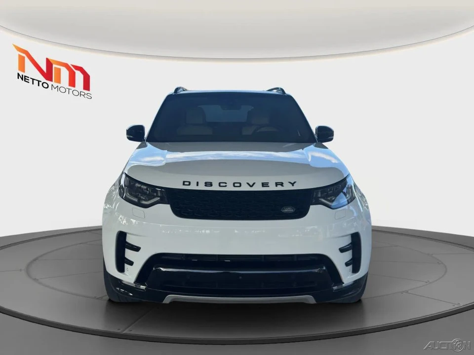 2017 Land Rover Discovery 5th Gen - Image 10 of 21