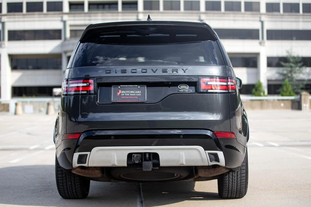 2017 Land Rover Discovery 5th Gen - Image 5 of 31
