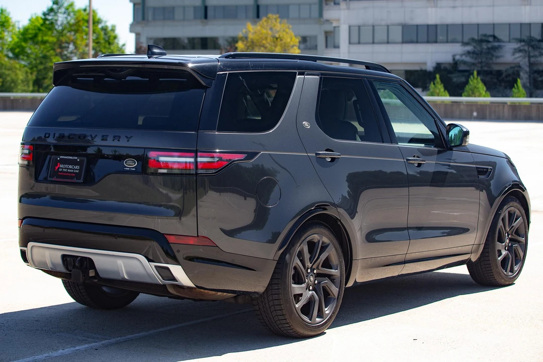 2017 Land Rover Discovery 5th Gen - Image 25 of 31
