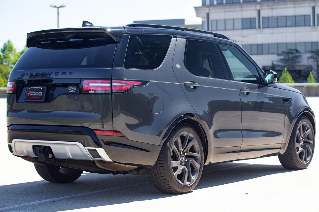 2017 Land Rover Discovery 5th Gen - Image 24 of 31