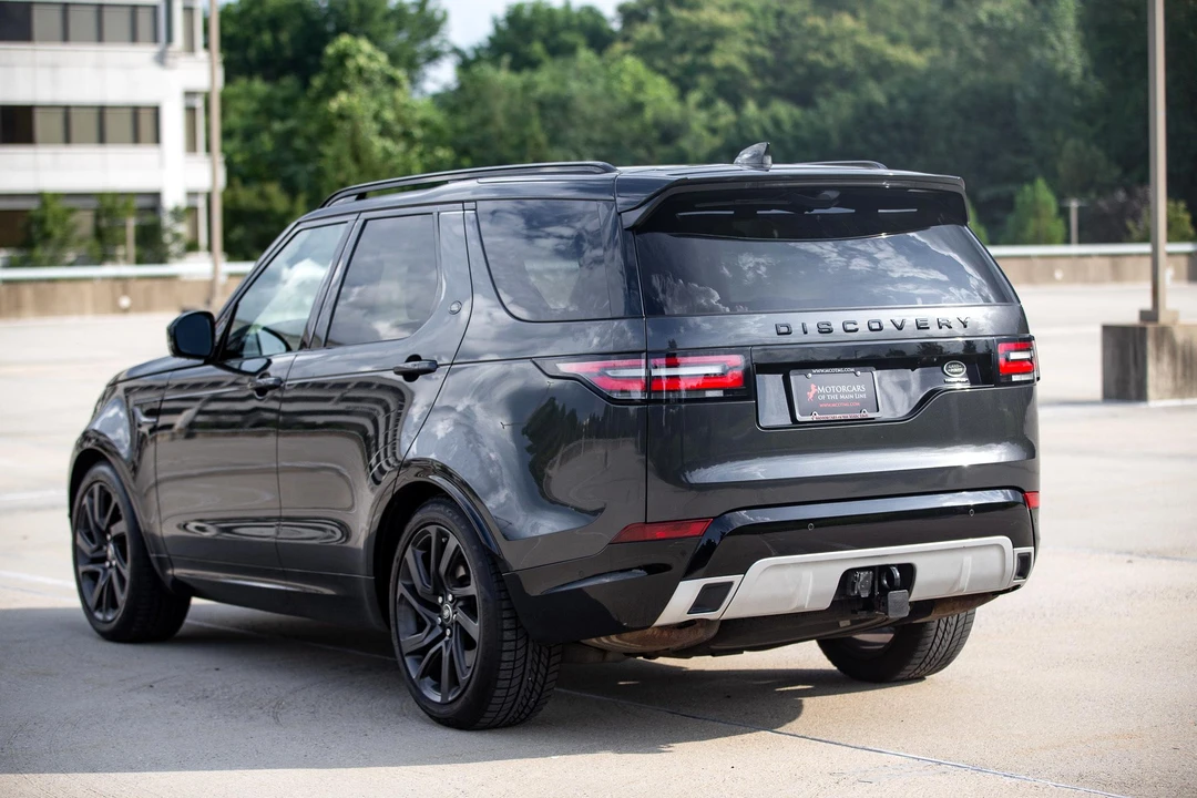 2017 Land Rover Discovery 5th Gen - Image 19 of 31
