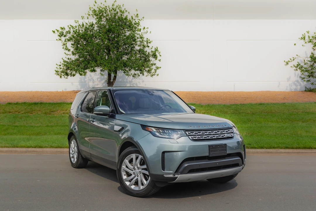 2017 Land Rover Discovery 5th Gen - Image 21 of 31