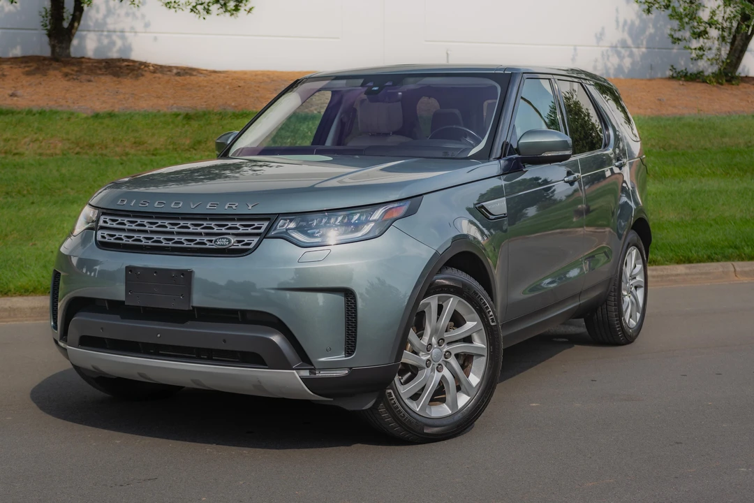 2017 Land Rover Discovery 5th Gen - Image 7 of 31