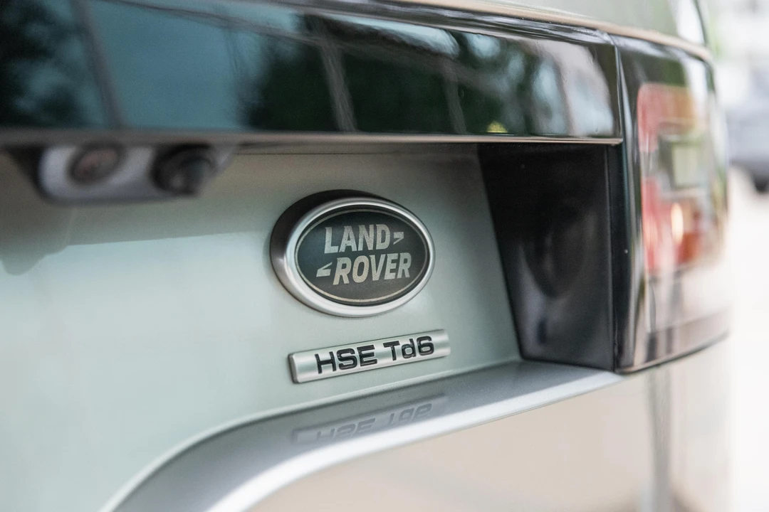 2017 Land Rover Discovery 5th Gen - Image 21 of 31
