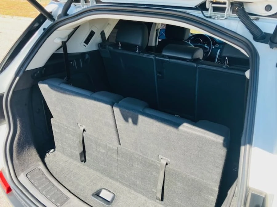 2017 Land Rover Discovery 5th Gen - Image 9 of 9