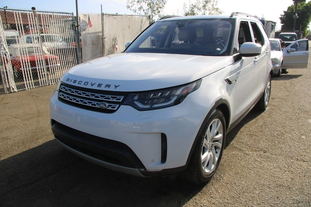 2017 Land Rover Discovery 5th Gen - Image 2 of 21