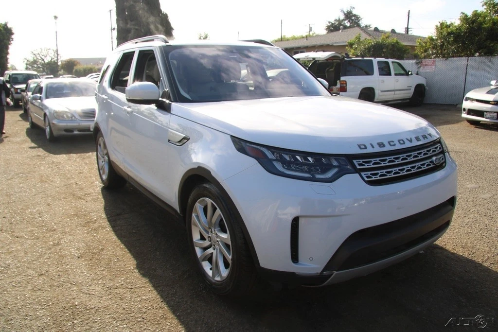 2017 Land Rover Discovery 5th Gen - Image 12 of 21