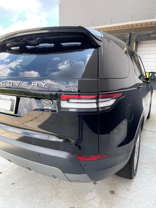 2017 Land Rover Discovery 5th Gen - Image 29 of 31