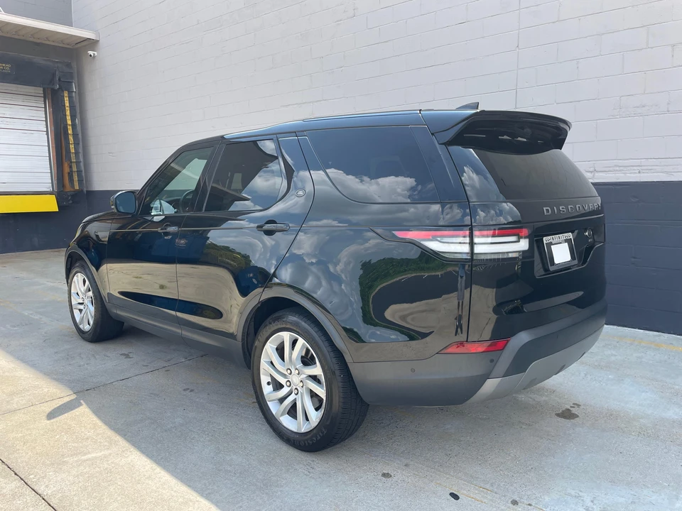 2017 Land Rover Discovery 5th Gen - Image 6 of 31