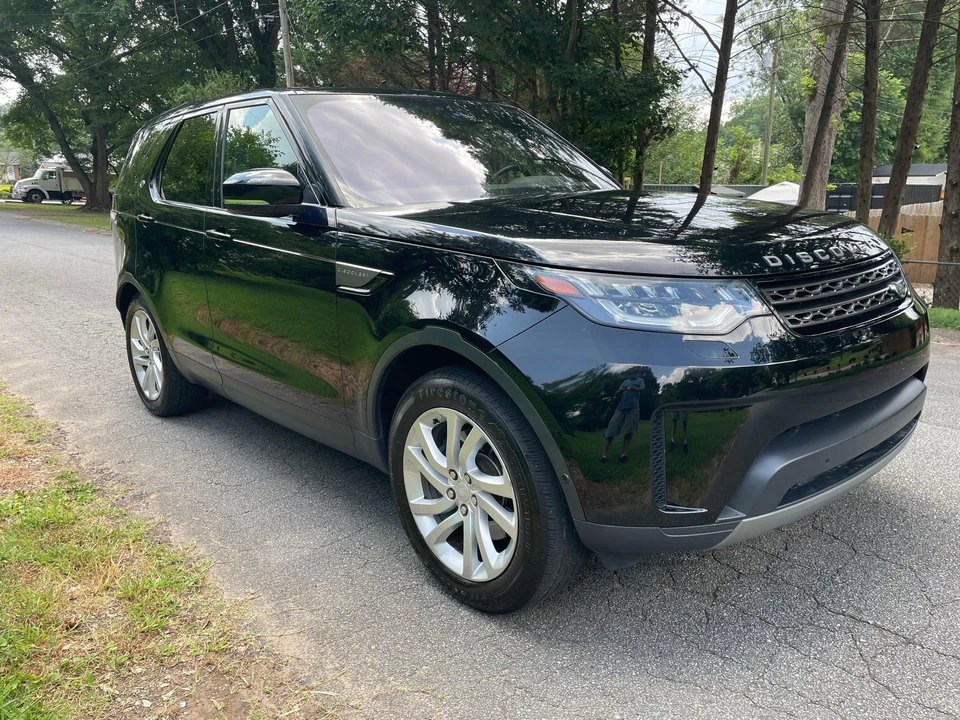 2017 Land Rover Discovery 5th Gen - Image 15 of 31