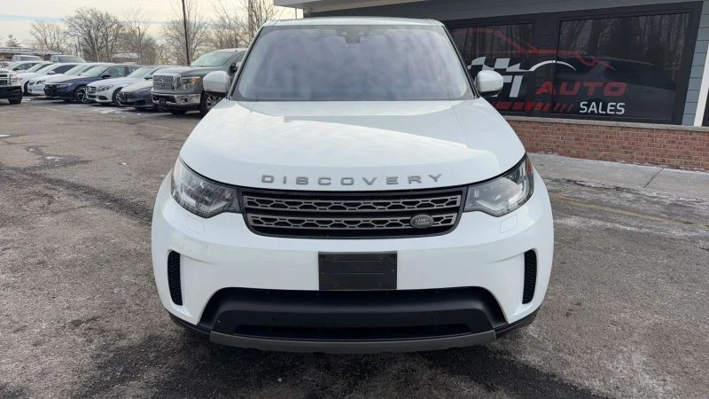 2017 Land Rover Discovery 5th Gen - Image 2 of 12