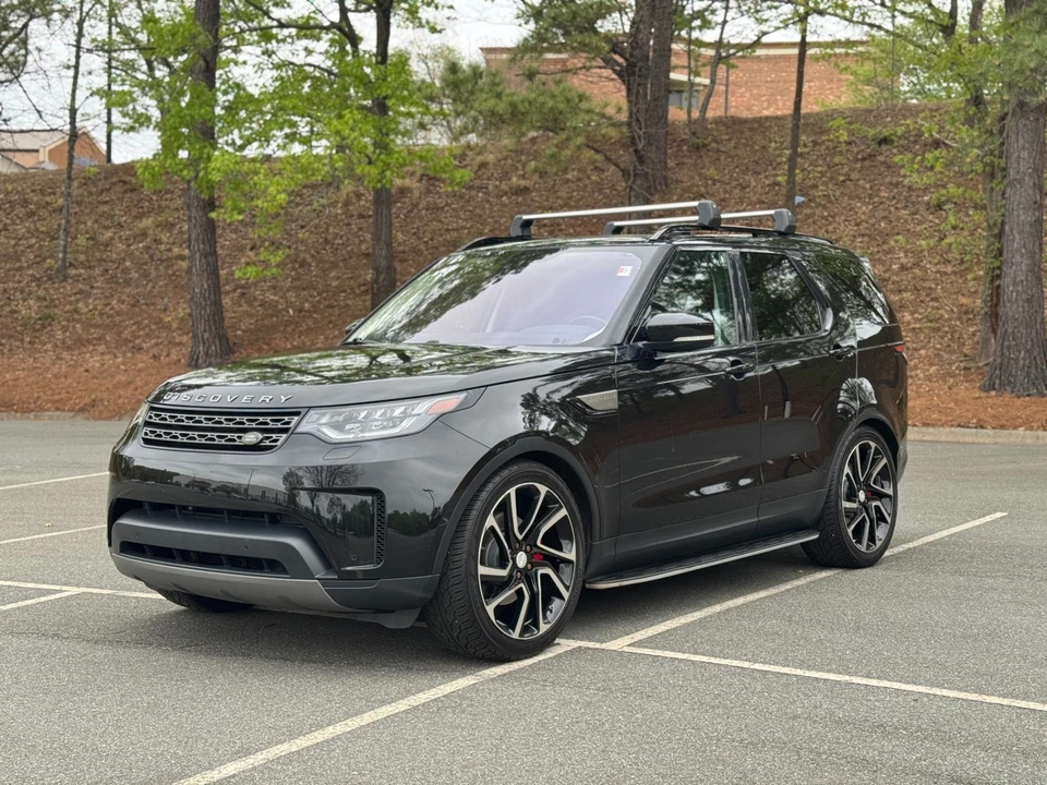 2017 Land Rover Discovery 5th Gen - Image 4 of 12