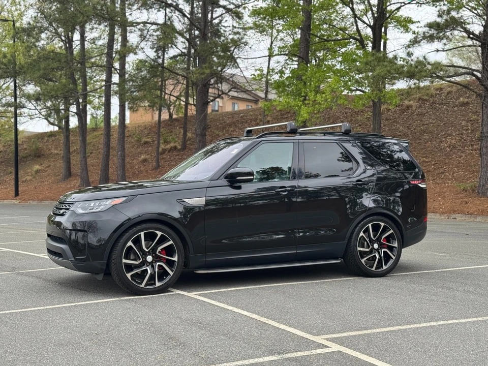 2017 Land Rover Discovery 5th Gen - Image 5 of 12
