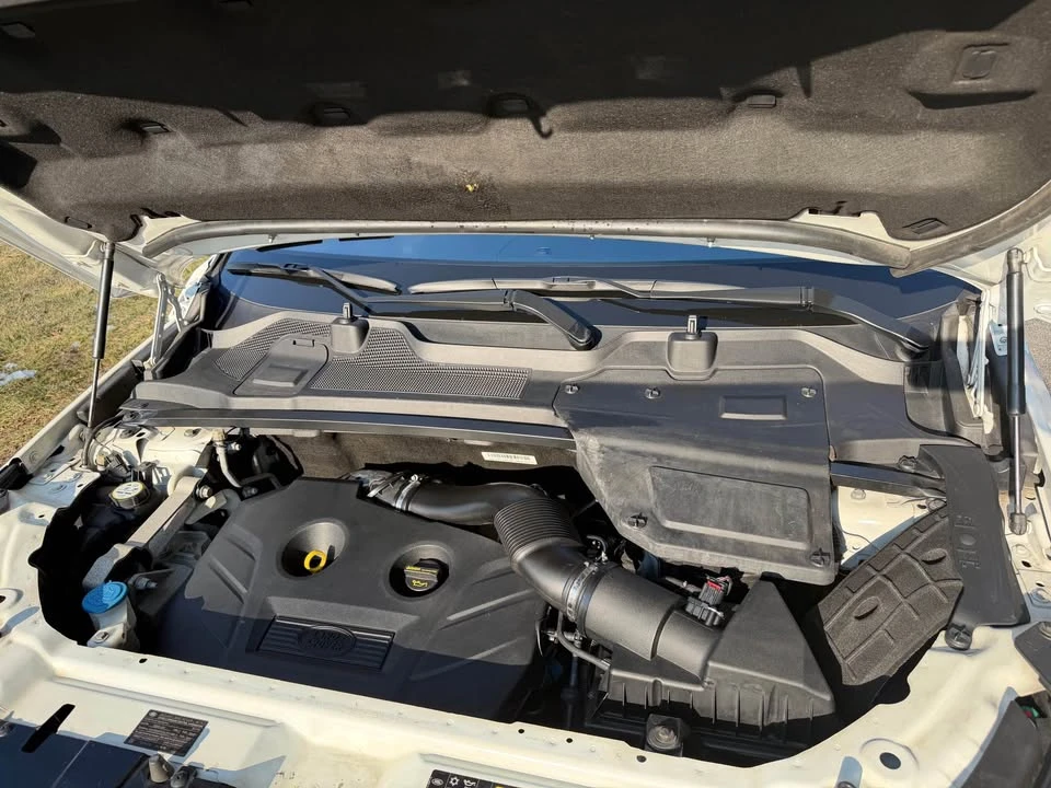 2017 Land Rover Discovery 5th Gen - Image 10 of 11