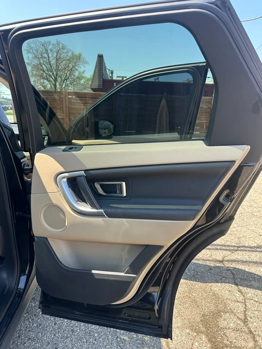 2017 Land Rover Discovery Sport - Image 17 of 19