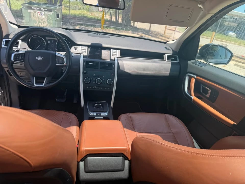 2017 Land Rover Discovery Sport - Image 2 of 10