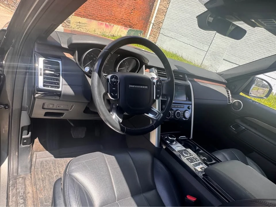 2017 Land Rover Discovery Sport - Image 5 of 15