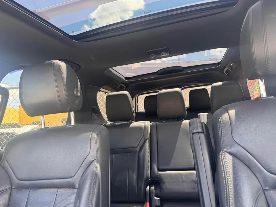 2017 Land Rover Discovery Sport - Image 3 of 15