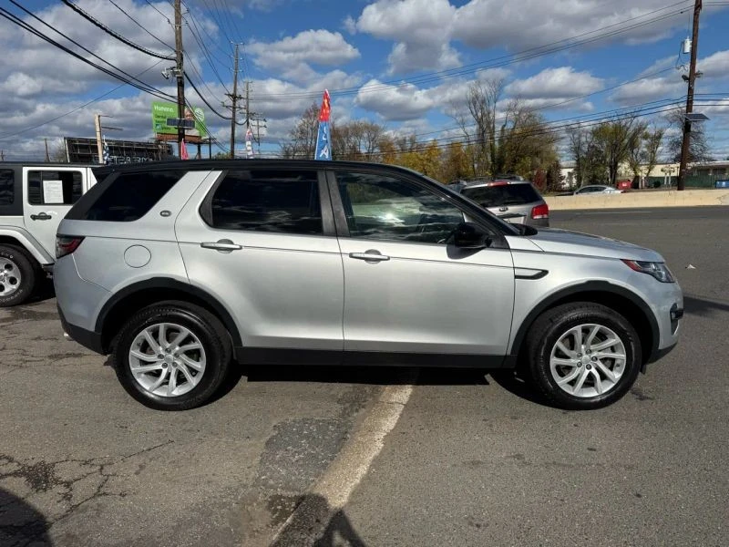 2017 Land Rover Discovery Sport - Image 4 of 12