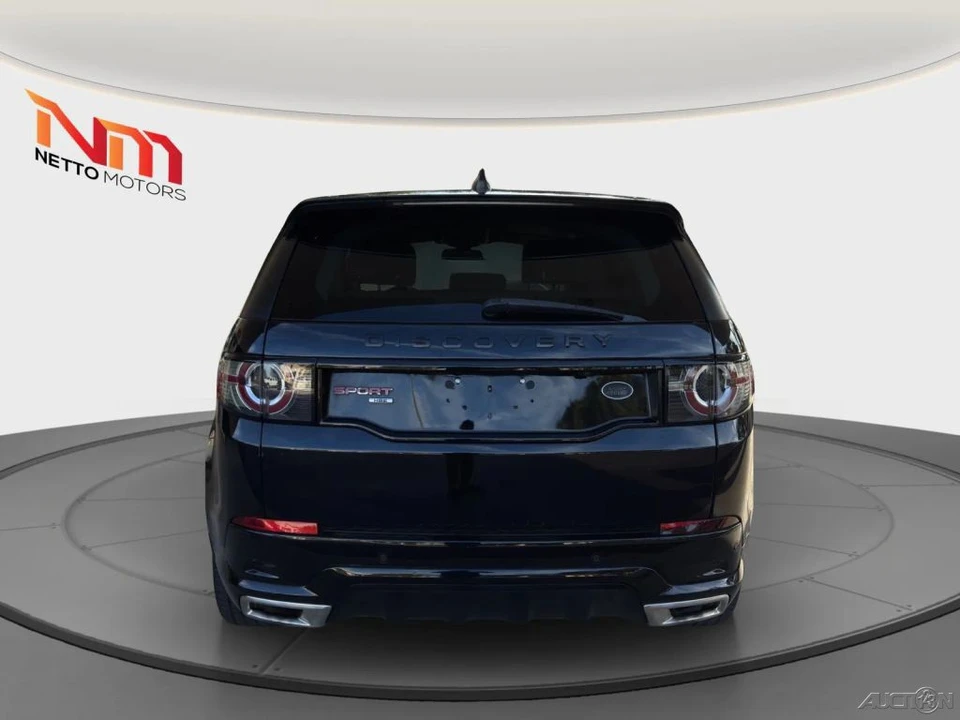 2017 Land Rover Discovery 5th Gen - Image 4 of 21