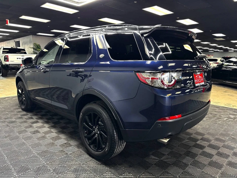 2017 Land Rover Discovery Sport - Image 9 of 12