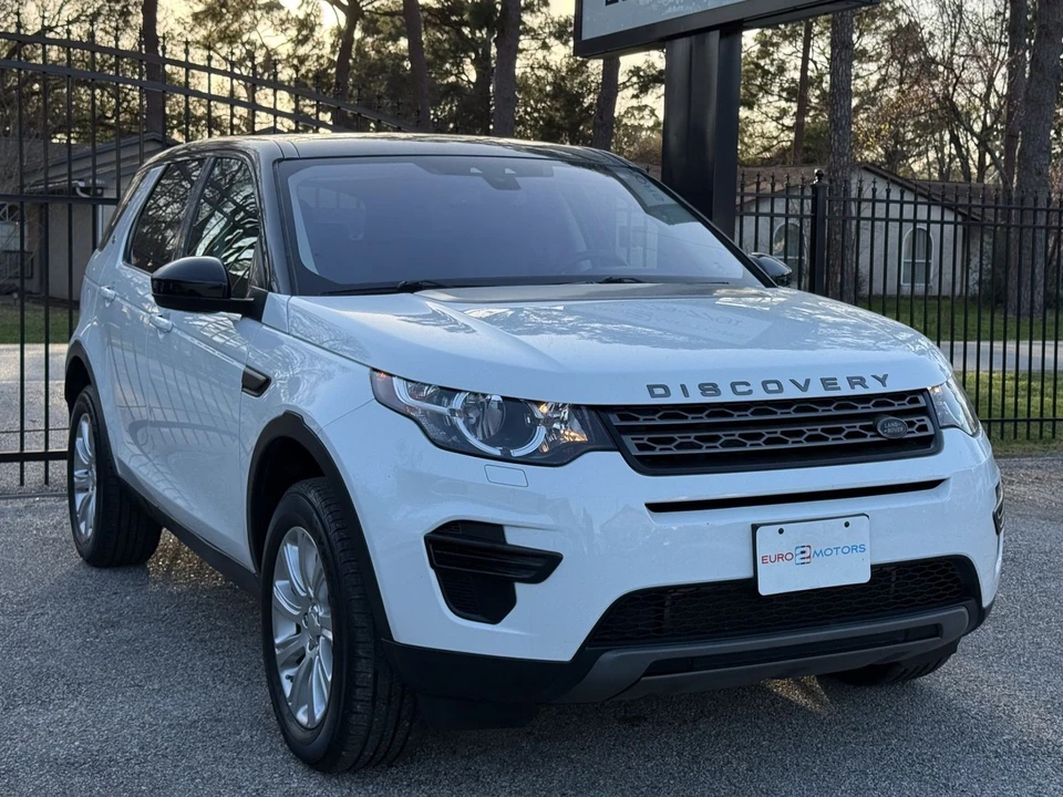 2017 Land Rover Discovery 5th Gen - Image 6 of 12