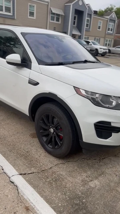 2017 Land Rover Discovery Sport - Image 11 of 11