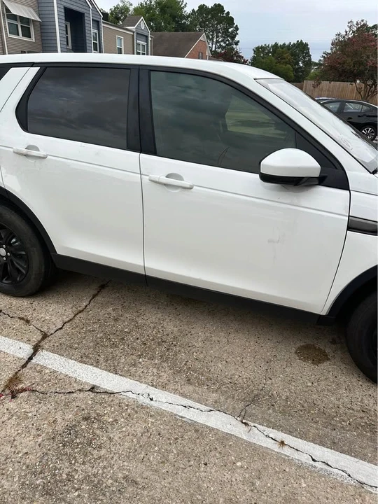 2017 Land Rover Discovery Sport - Image 3 of 11