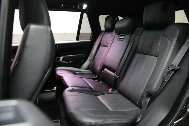 2017 Land Rover Range Rover L405 - Image 11 of 24