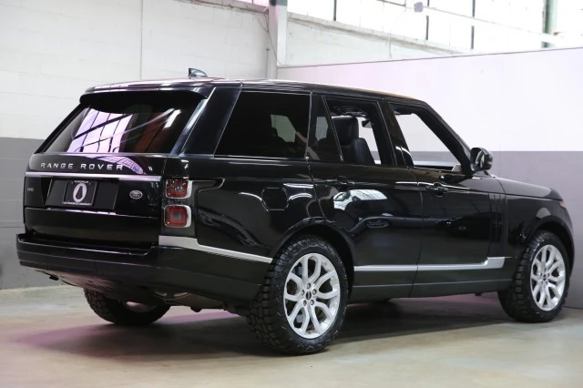 2017 Land Rover Range Rover L405 - Image 17 of 24