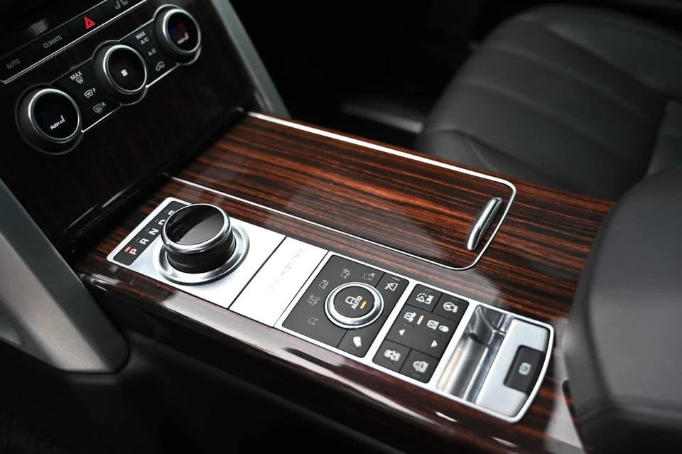 2017 Land Rover Range Rover L405 - Image 14 of 20