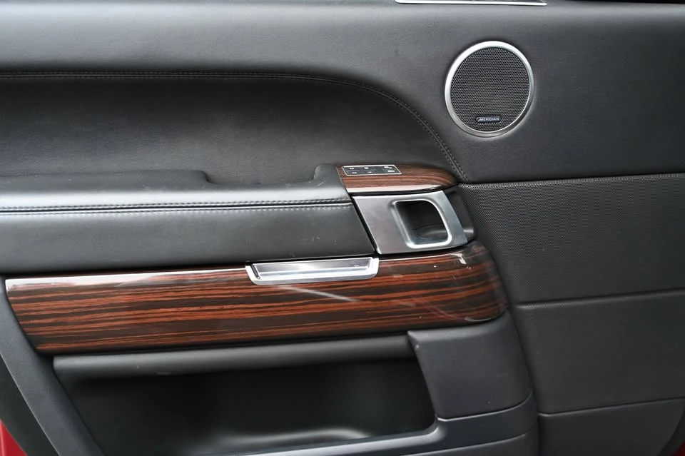 2017 Land Rover Range Rover L405 - Image 10 of 20