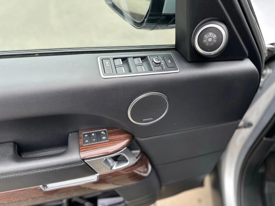 2017 Land Rover Range Rover L405 - Image 13 of 20