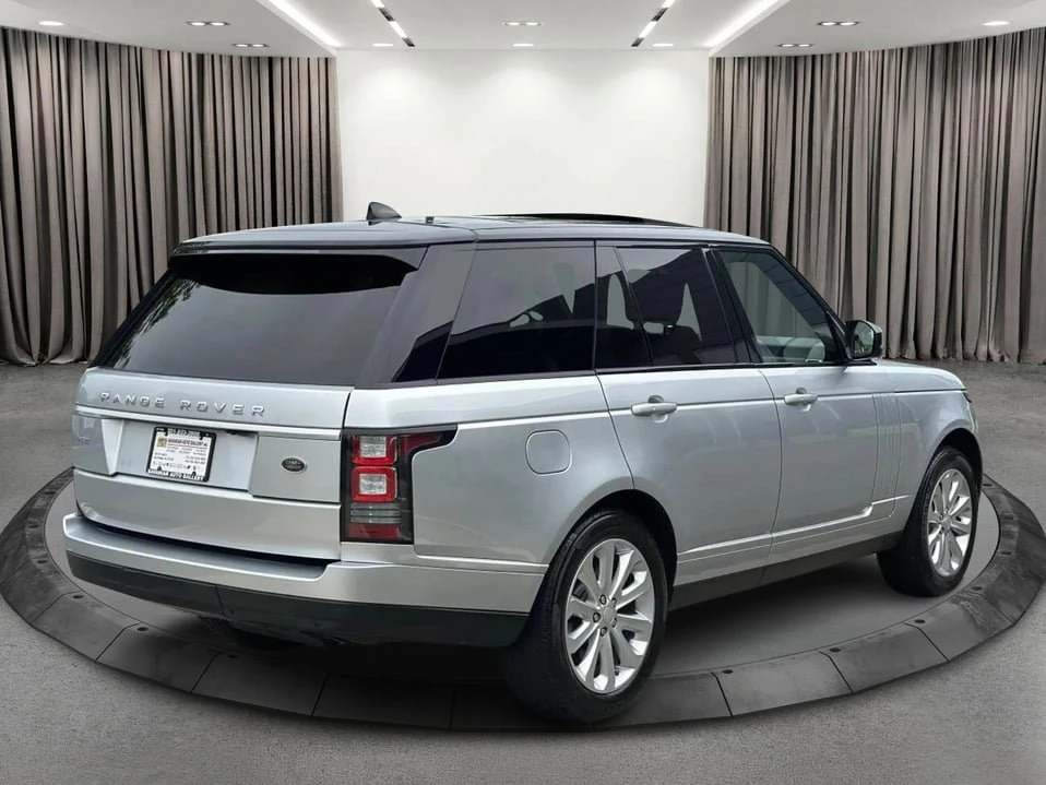 2017 Land Rover Range Rover L405 - Image 5 of 20