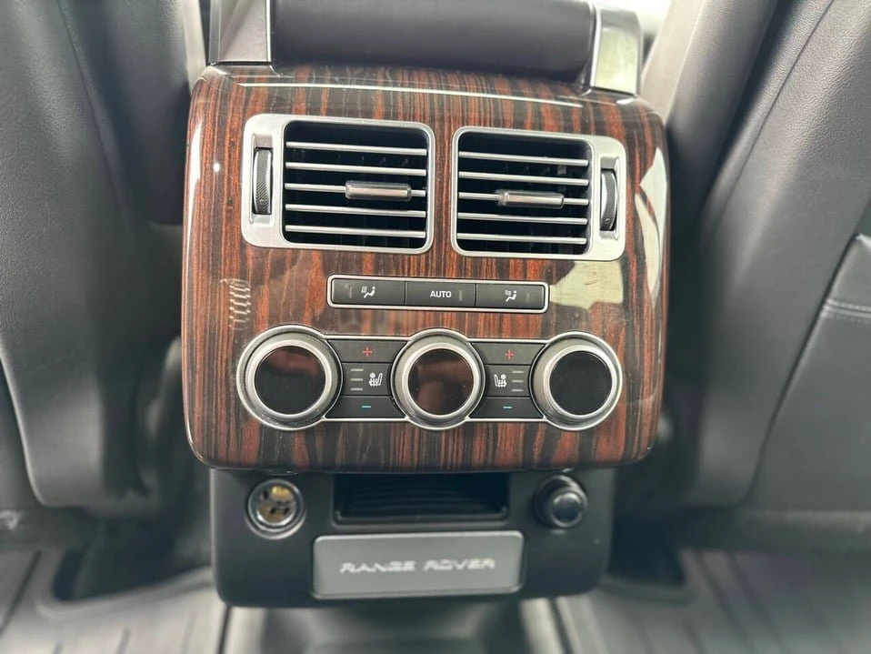 2017 Land Rover Range Rover L405 - Image 18 of 20