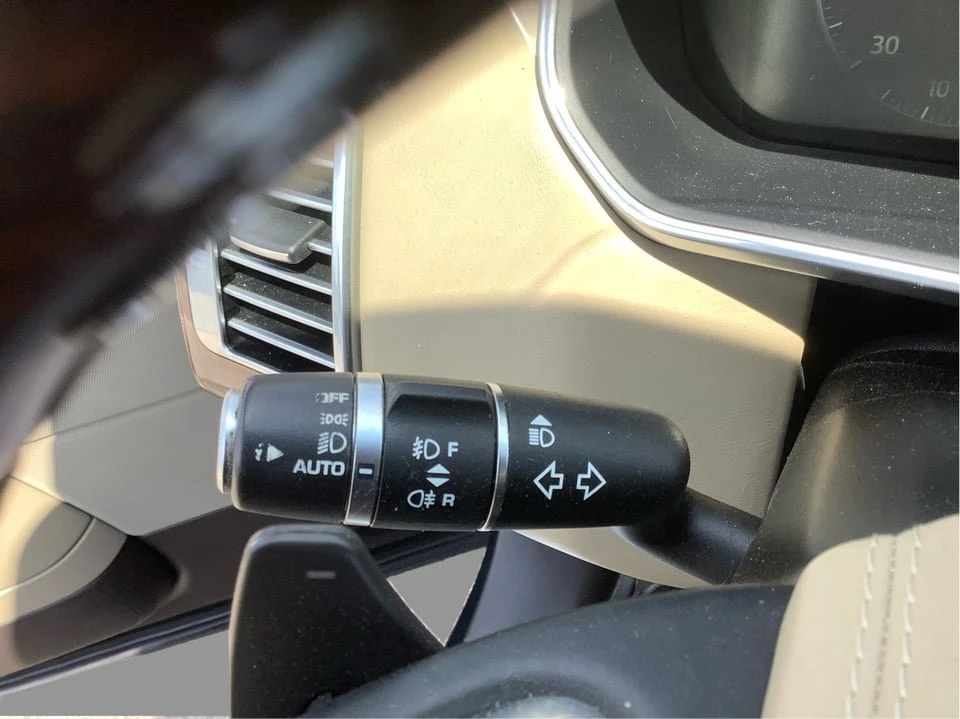 2017 Land Rover Range Rover L405 - Image 17 of 20