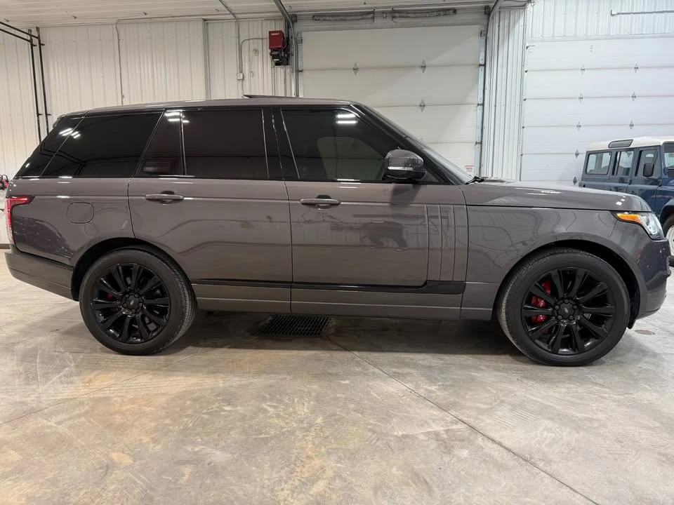 2017 Land Rover Range Rover L405 - Image 4 of 20