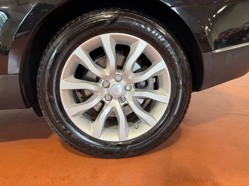 2017 Land Rover Range Rover L405 - Image 14 of 20