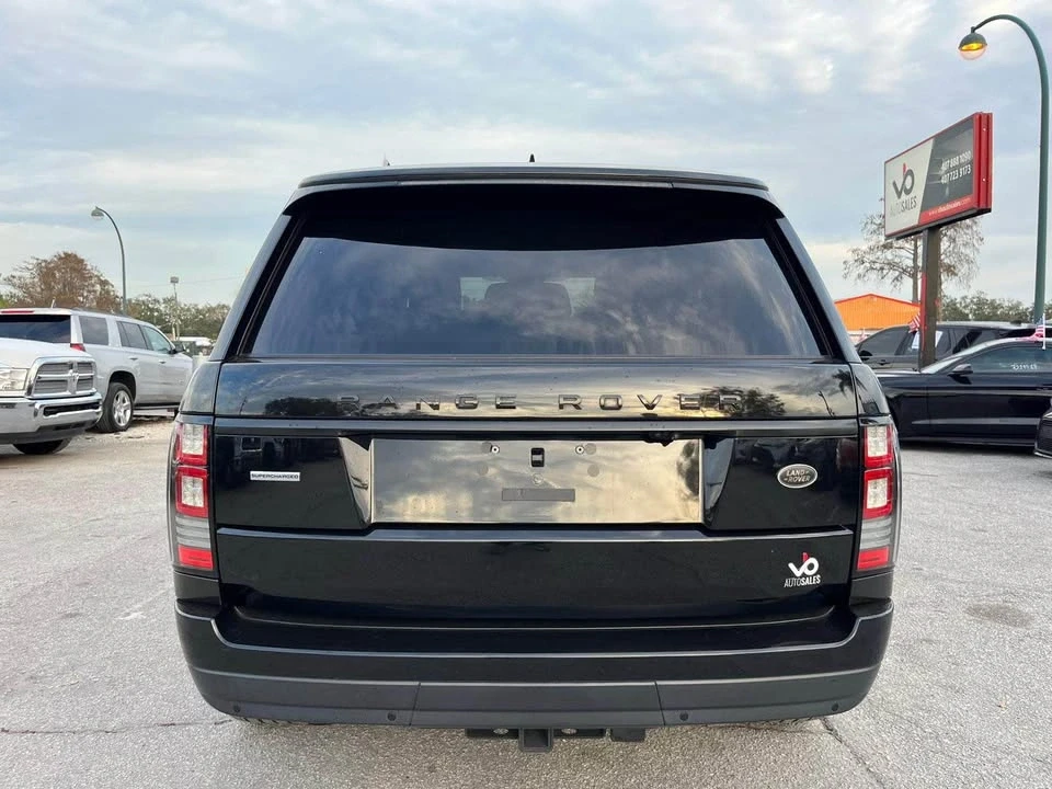 2017 Land Rover Range Rover L405 - Image 4 of 12