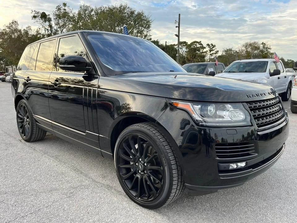 2017 Land Rover Range Rover L405 - Image 3 of 10