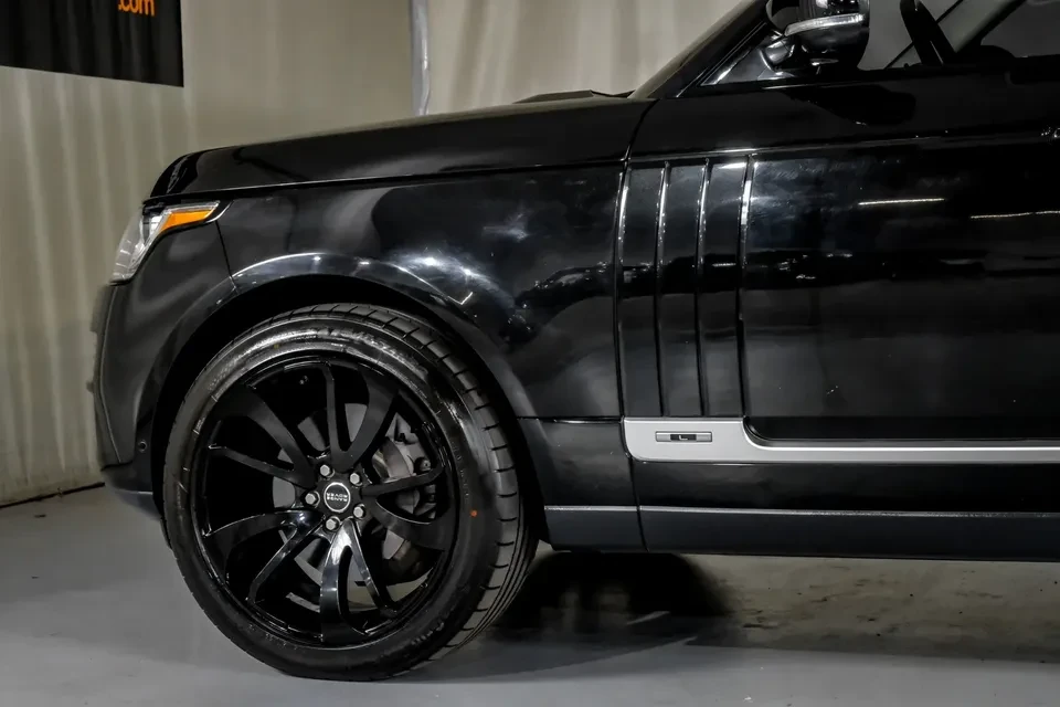 2017 Land Rover Range Rover L405 - Image 10 of 20